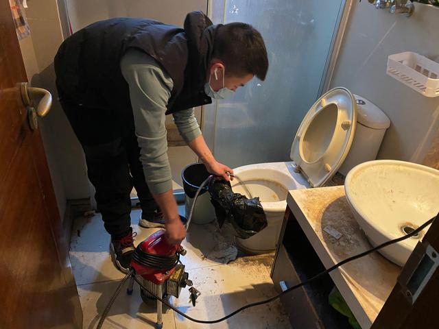 石峰马桶疏通-疏通下水道